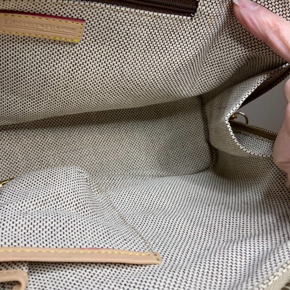 Vintage Dooney & Bourke Green Clutch Bag - Picture 10 of 10